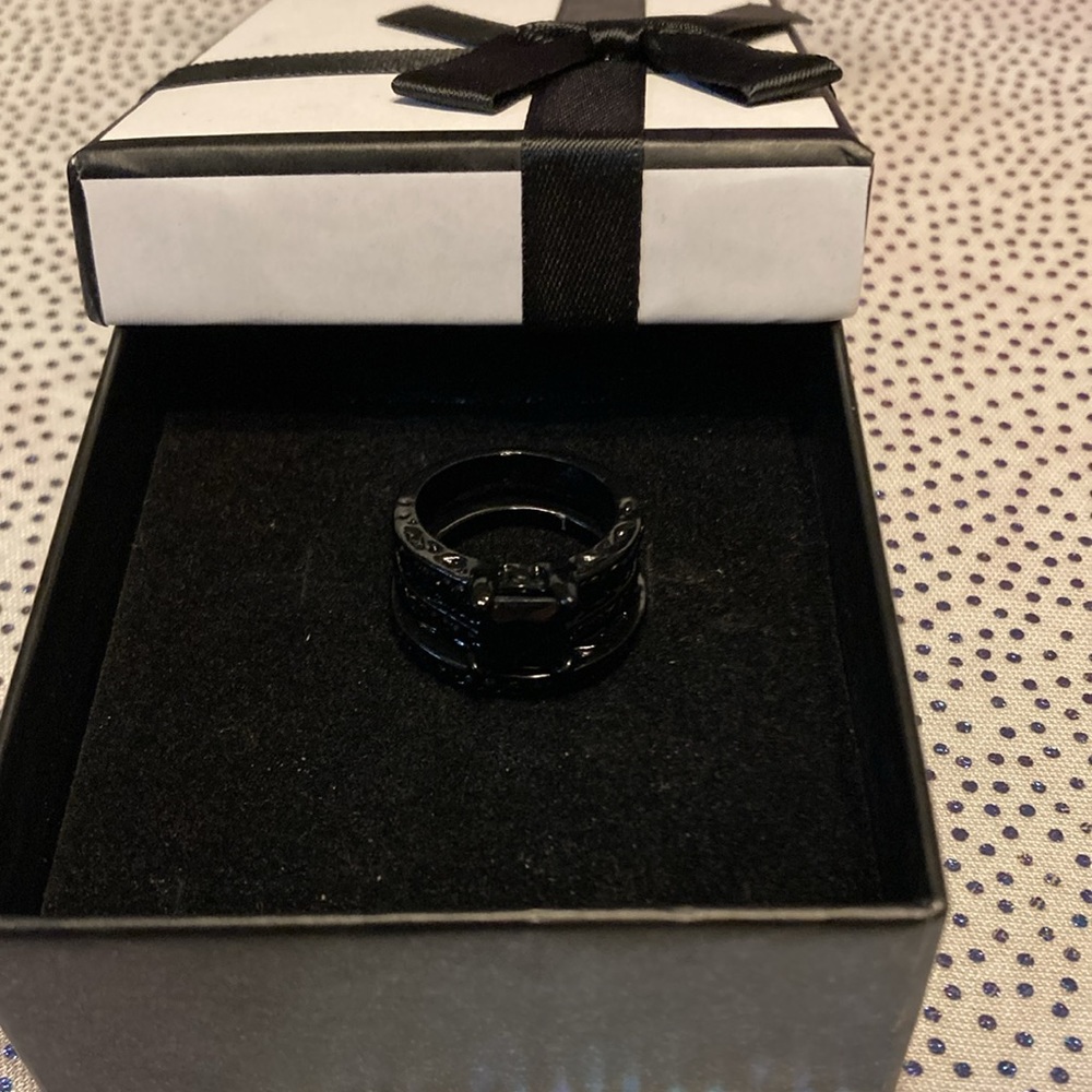 2pcs/set Charm Jewelry Lover Women's Black Engagement Ring And Wedding Band
